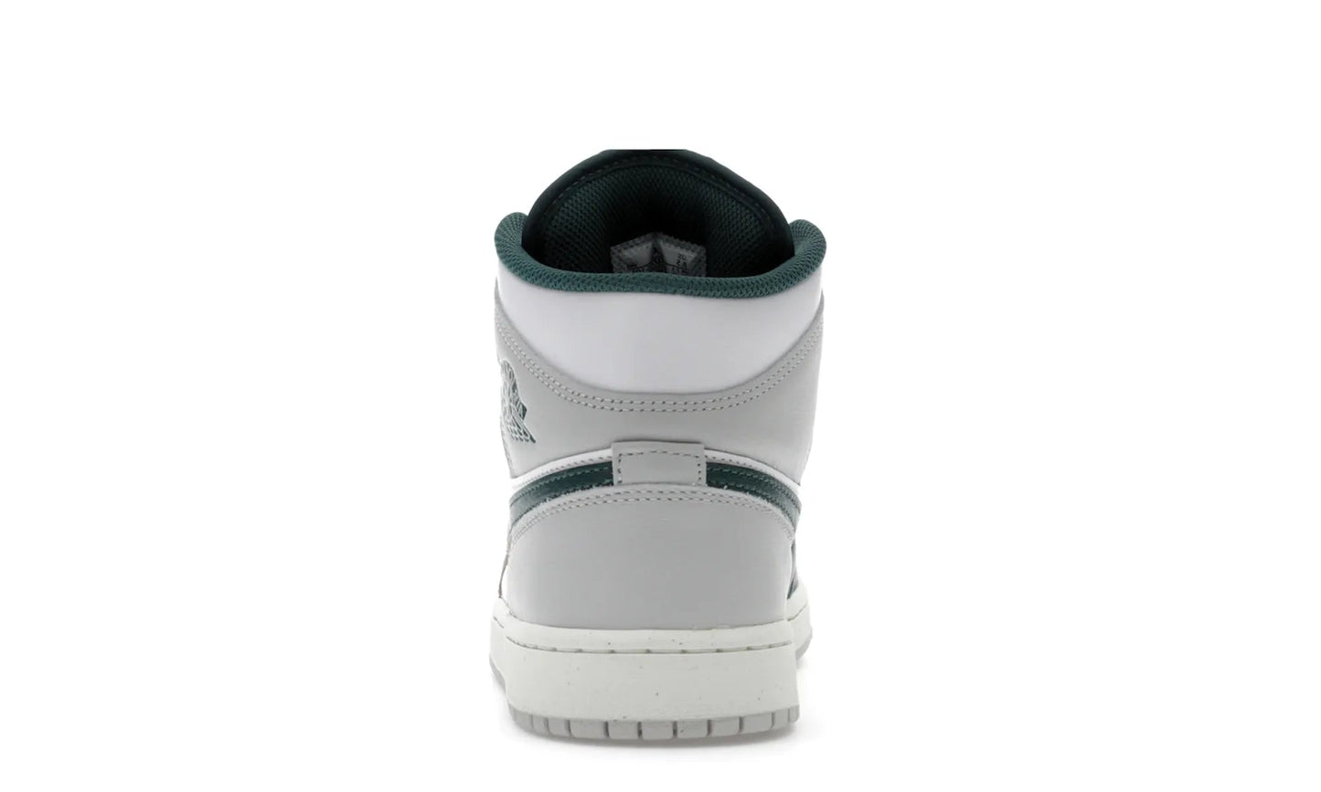 Air Jordan 1 Mid SE Oxidized Green