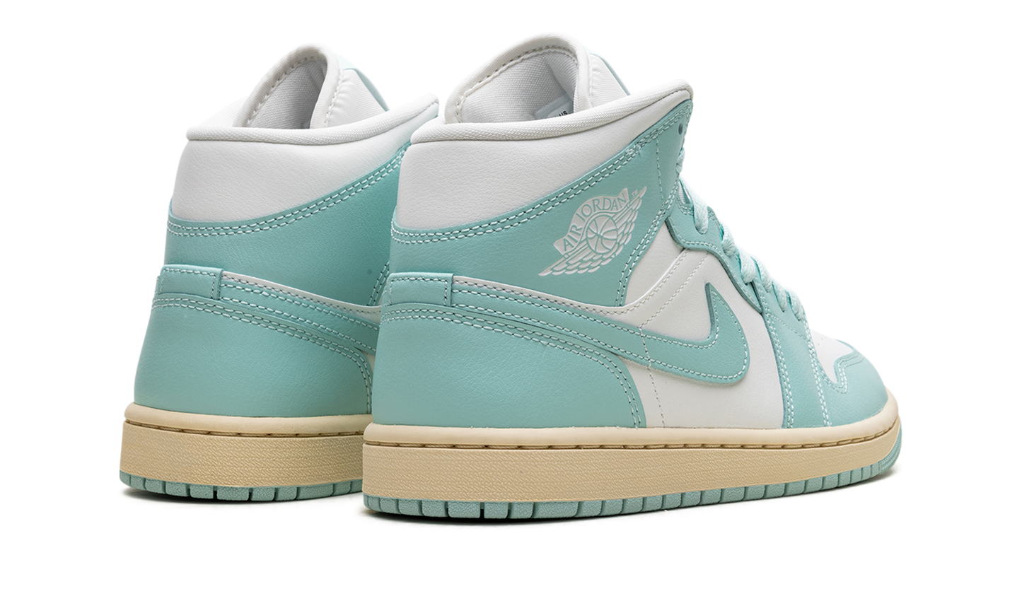 Air Jordan 1 Mid Light Dew