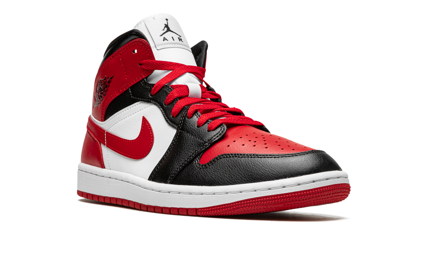 Air Jordan 1 Mid Alternate Bred Toe