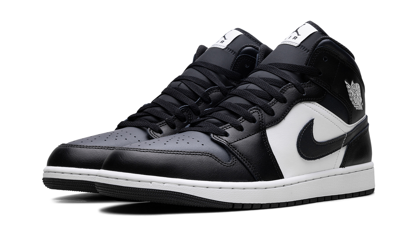 Air Jordan 1 Mid Off Noir Toe