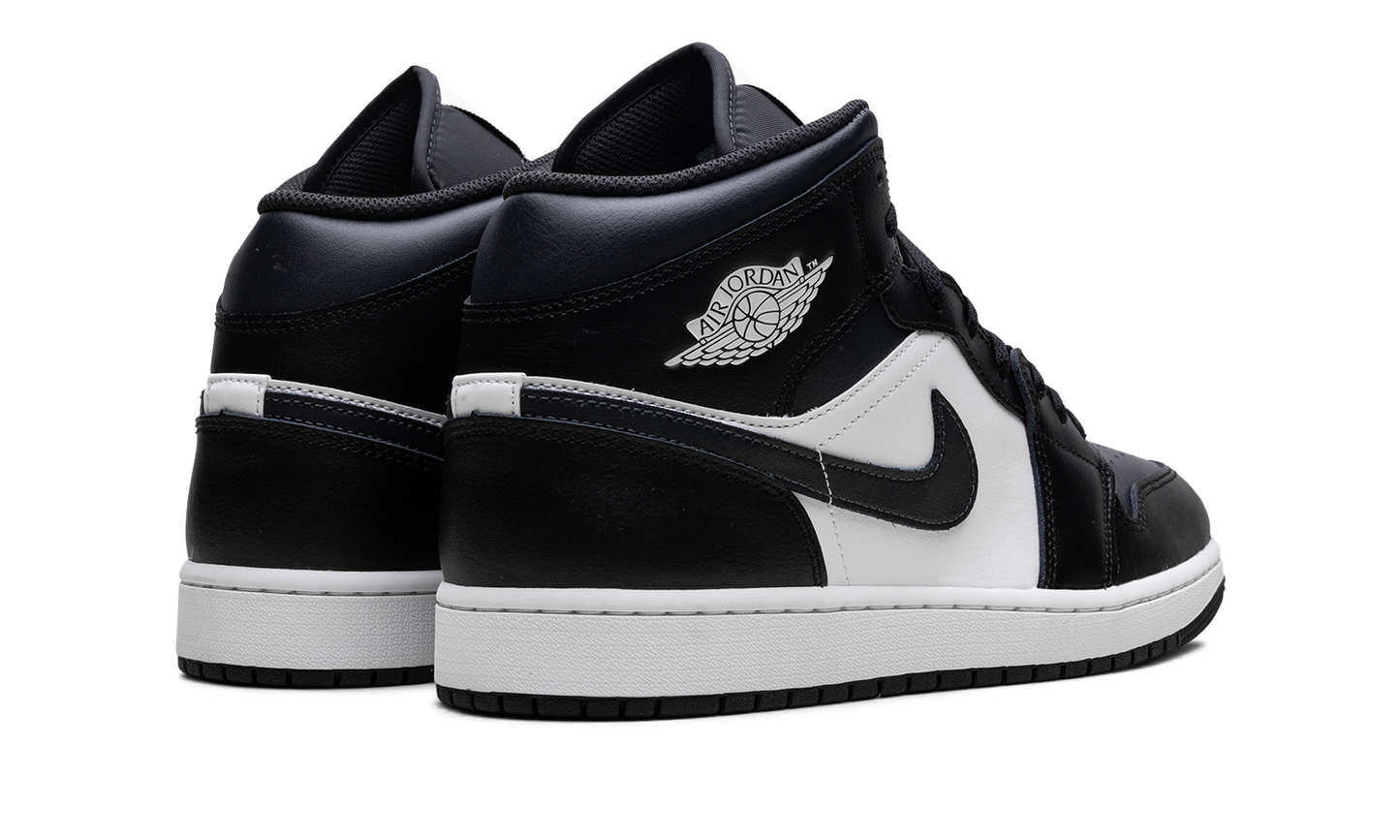 Air Jordan 1 Mid Off Noir Toe