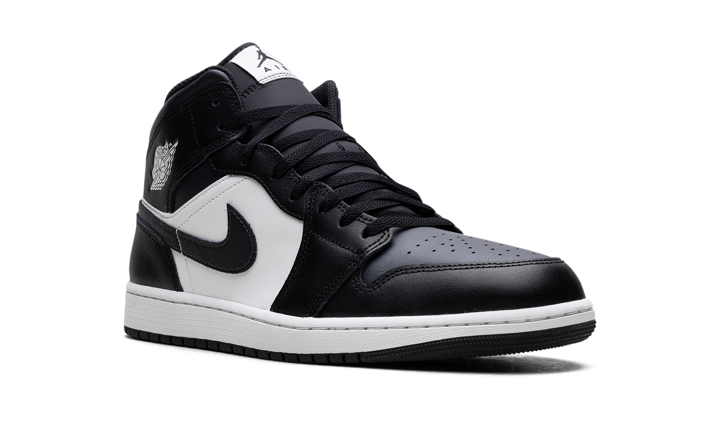Air Jordan 1 Mid Off Noir Toe