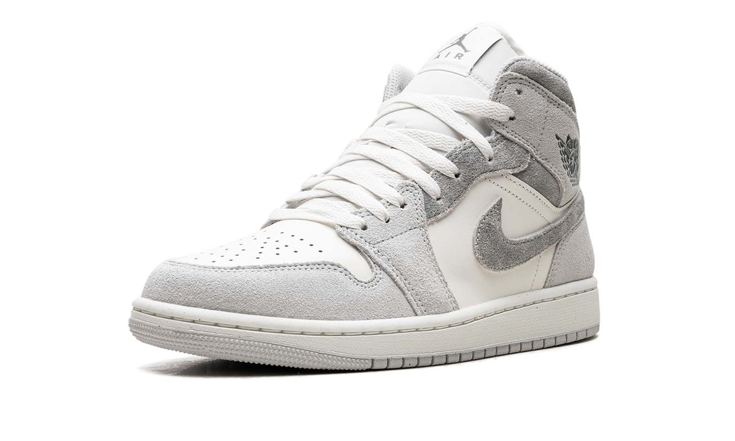 Air Jordan 1 Mid SE Neutral Grey Sail
