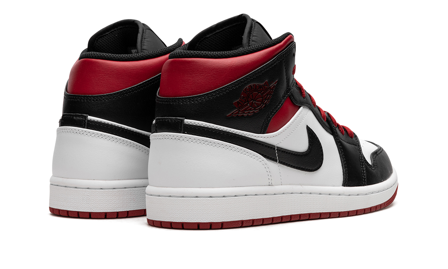 Air Jordan 1 Mid Gym Red Black Toe
