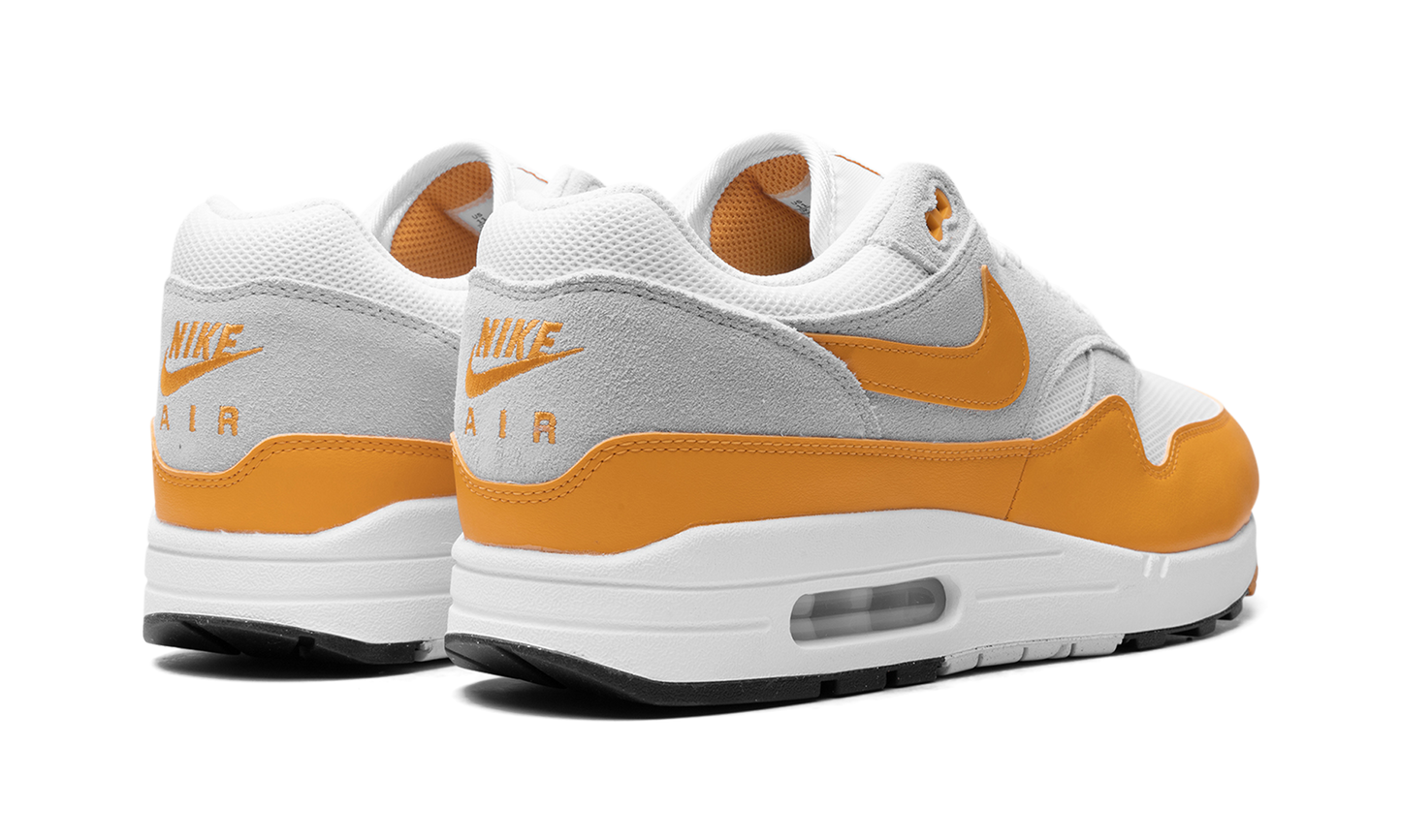 Nike Air Max 1 Essential University Gold