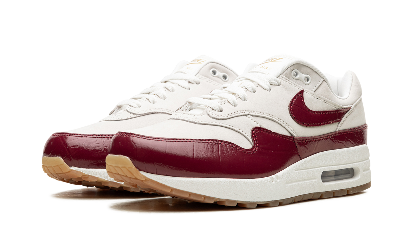 Nike Air Max 1 LX Team Red