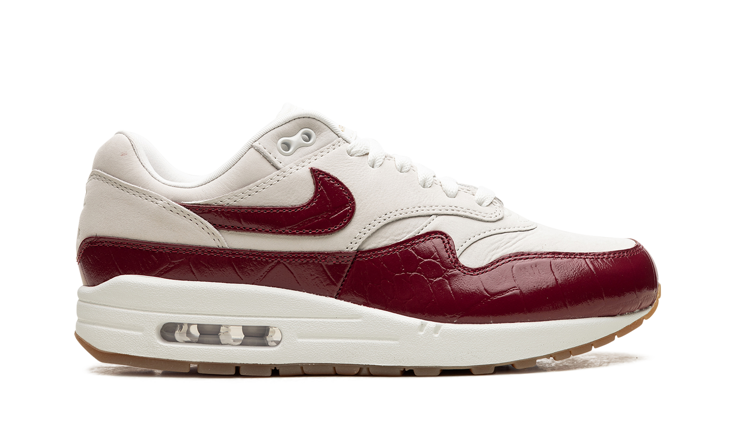Nike Air Max 1 LX Team Red