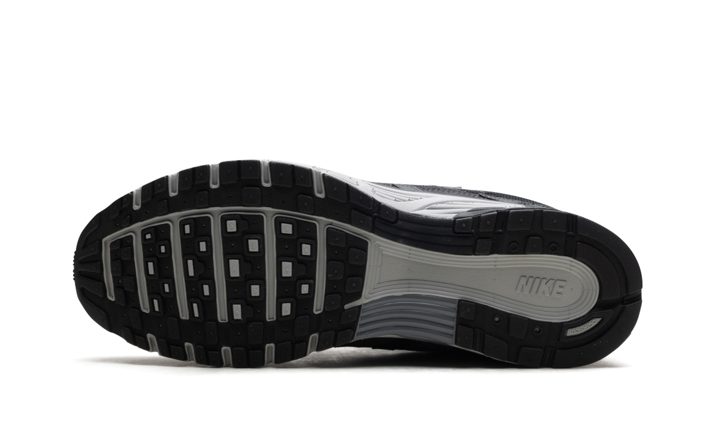 Nike P-6000 Anthracite Smoke Grey