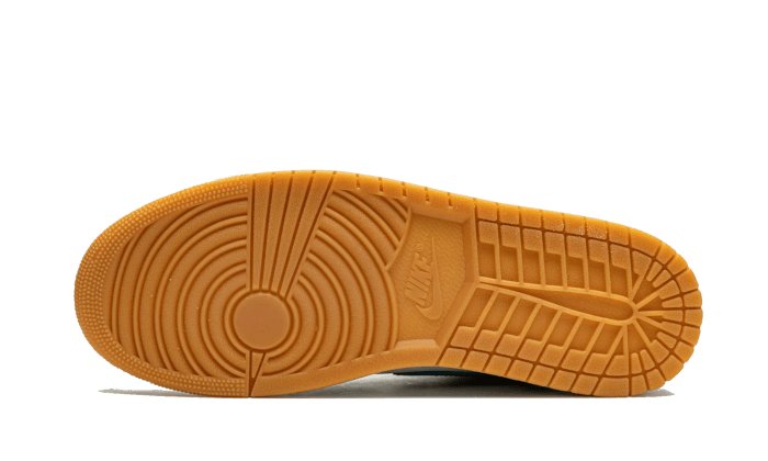 Air Jordan 1 Low SE Barcelona Print