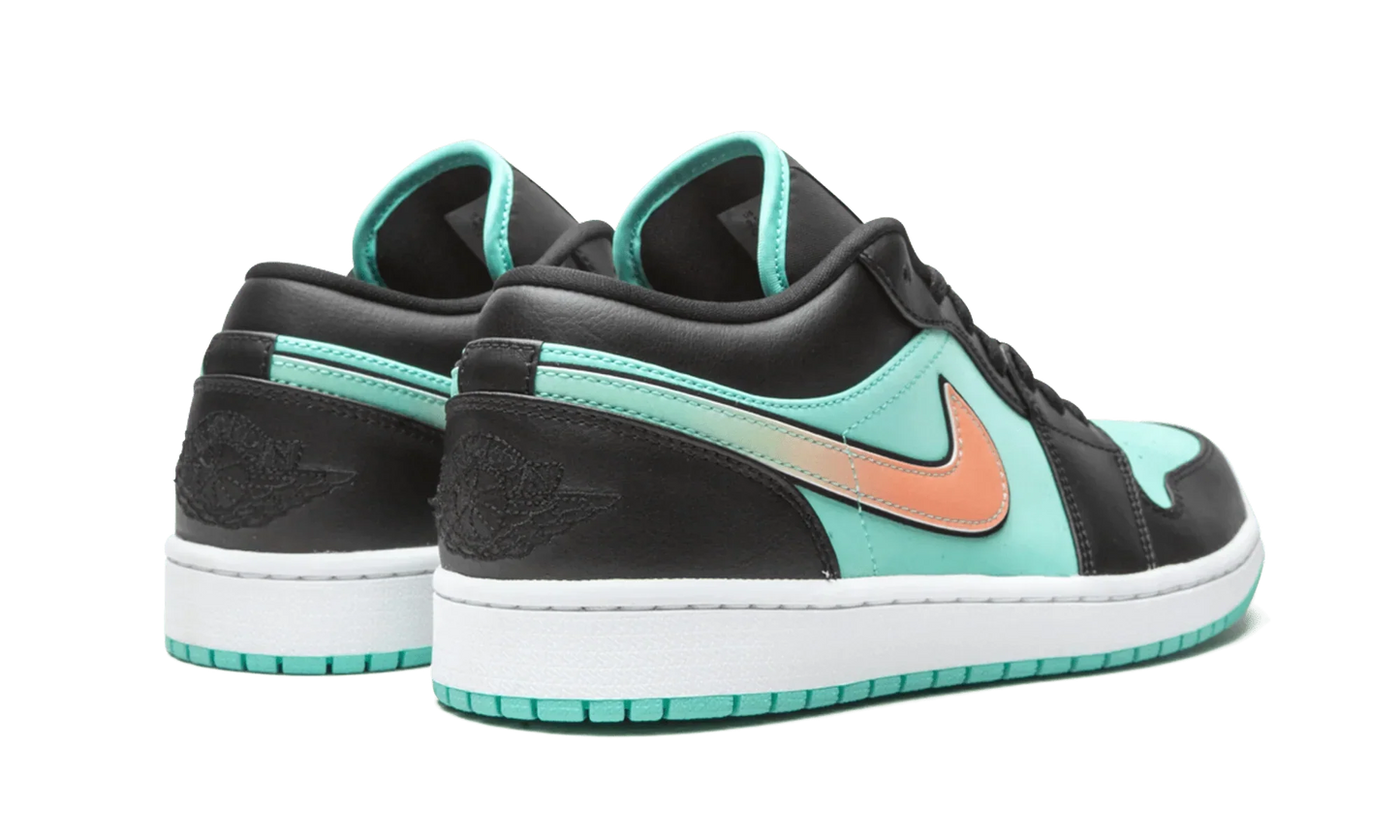 Air Jordan 1 Low SE Tropical Twist