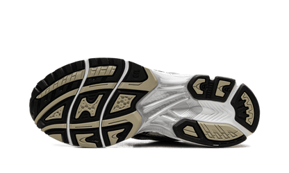 ASICS Gel-Kayano 14 Birch Pure Silver