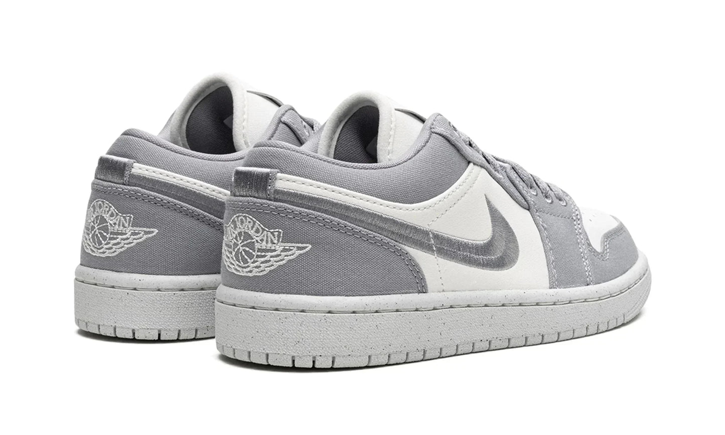 Jordan 1 Low SE WMNS "Light Steel Grey"