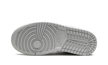 Jordan 1 Low SE WMNS "Light Steel Grey"