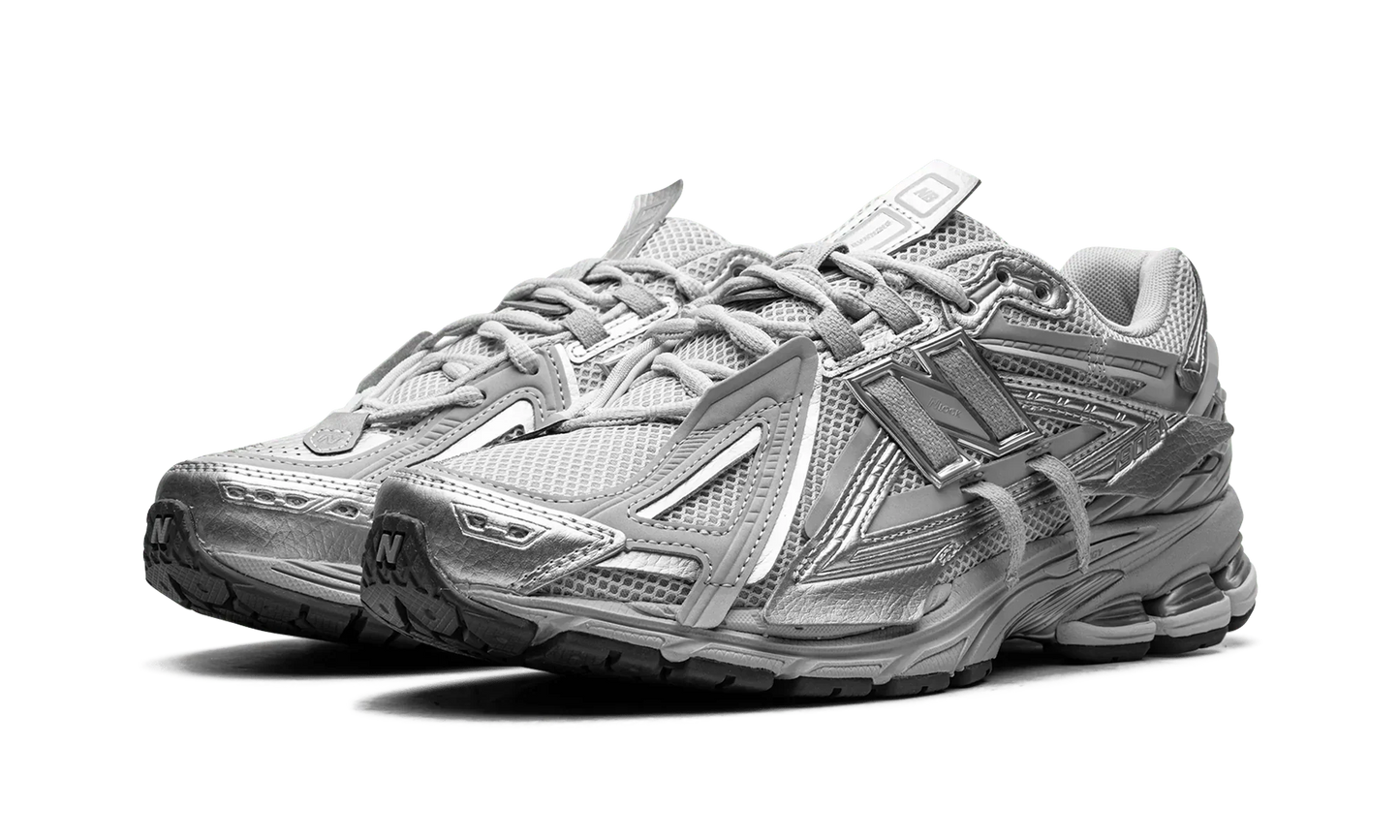 New Balance 1906A Concrete Silver Metallic