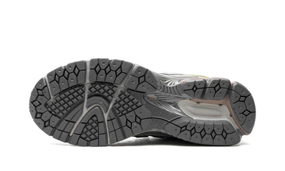 New Balance 1906N Team Away Grey