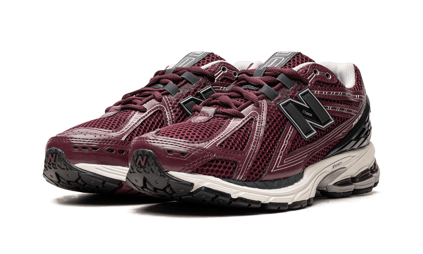 New Balance 1906R Burgundy Black