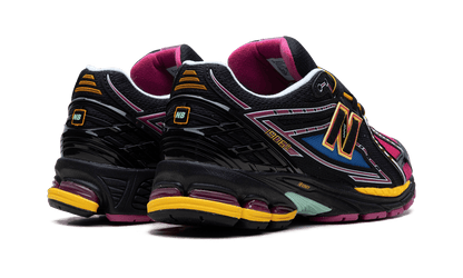 New Balance 1906R Neon Nights
