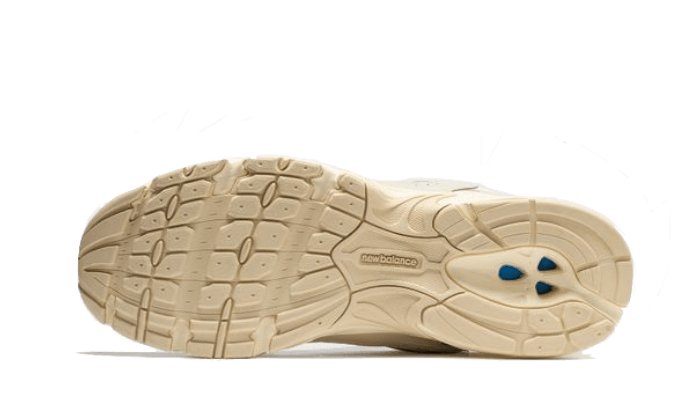 New Balance 530 Beige Angora