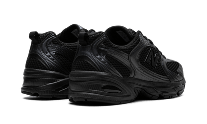 New Balance 530 Triple Black