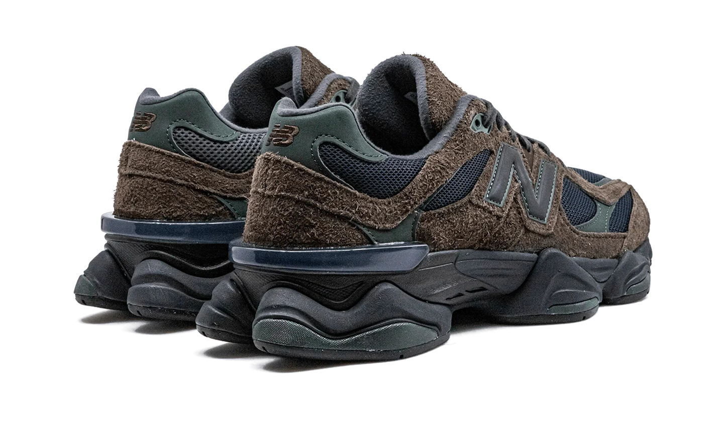 New Balance 9060 Beef and Broccoli