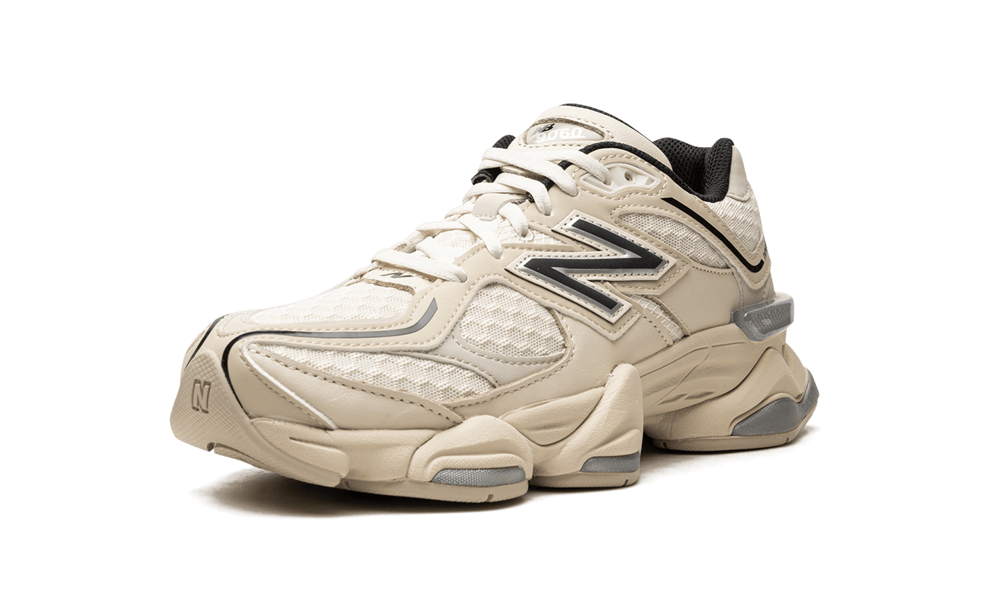 New Balance 9060 Cream Black