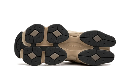 New Balance 9060 Driftwood Castlerock