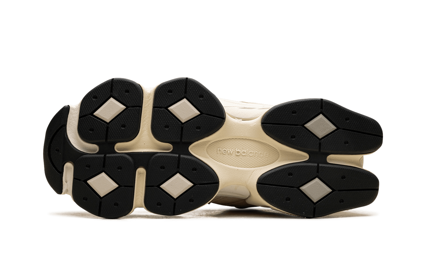 New Balance 9060 Vintage Rose