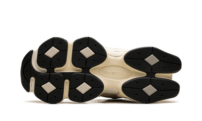 New Balance 9060 Vintage Rose