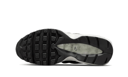 Nike Air Max 95 Earth Day