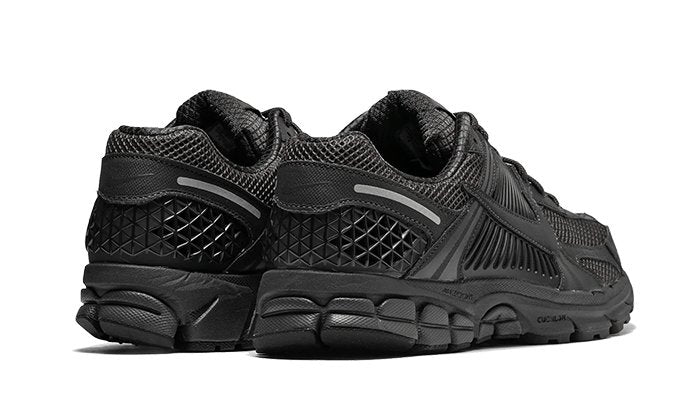 Nike Vomero 5 Triple Black