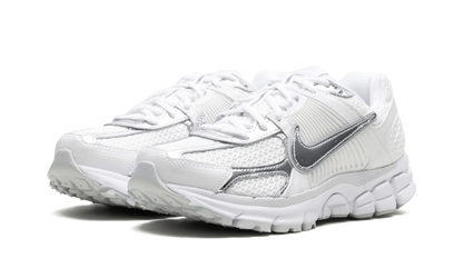 Nike Zoom Vomero 5 Chrome Toe