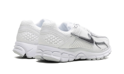 Nike Zoom Vomero 5 Chrome Toe