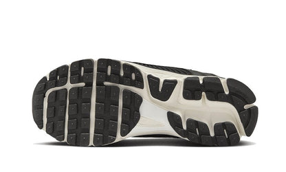Nike Zoom Vomero 5 Sequoia