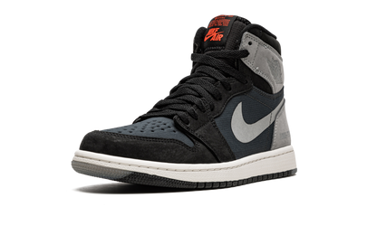 Air Jordan 1 Retro High Element Gore-Tex Black Particle Grey