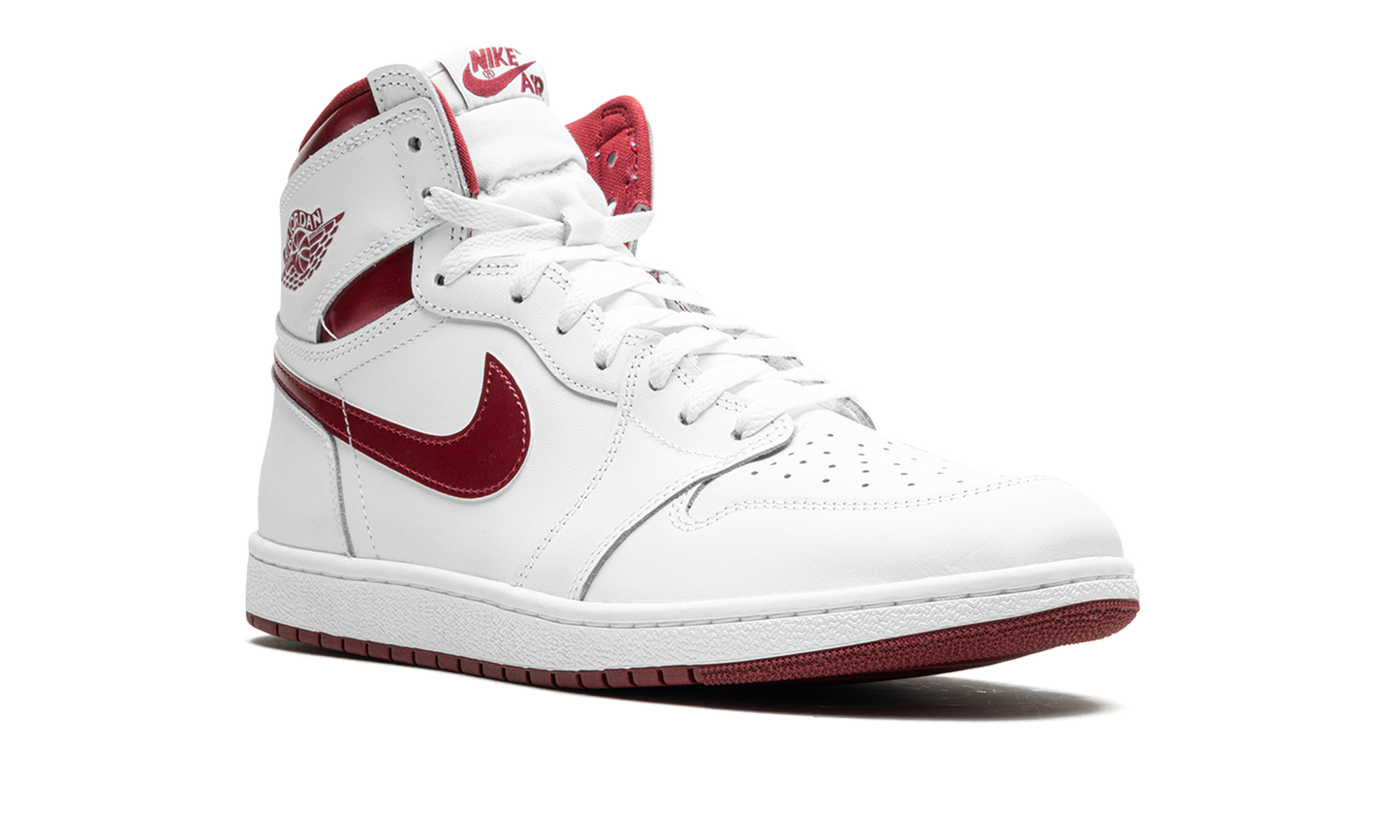 Air Jordan 1 Retro High '85 OG Metallic Burgundy