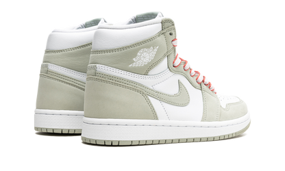 Air Jordan 1 Retro High OG Seafoam