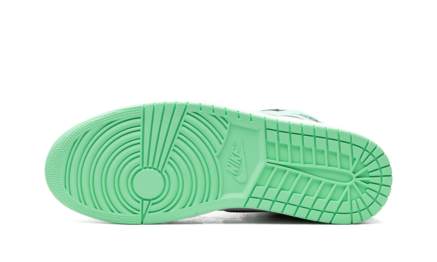 Air Jordan 1 Retro High OG Green Glow