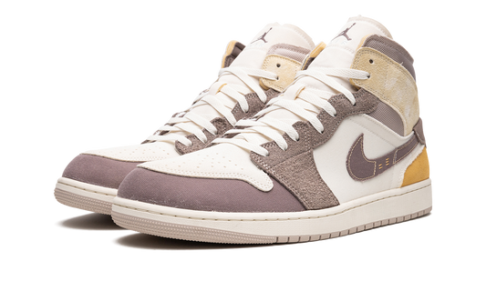 Air Jordan 1 Mid SE Craft Taupe Haze
