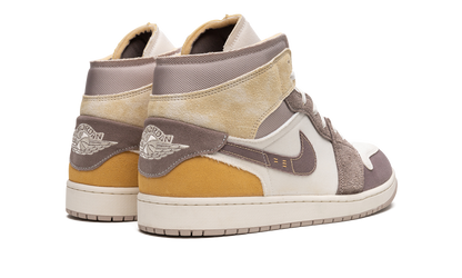 Air Jordan 1 Mid SE Craft Taupe Haze