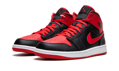 Air Jordan 1 Mid Alternate Bred (2022)
