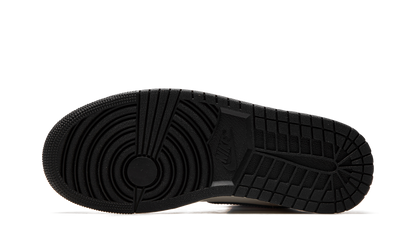 Air Jordan 1 Mid Gym Red Panda