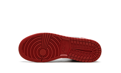 Air Jordan 1 Mid Bred Text