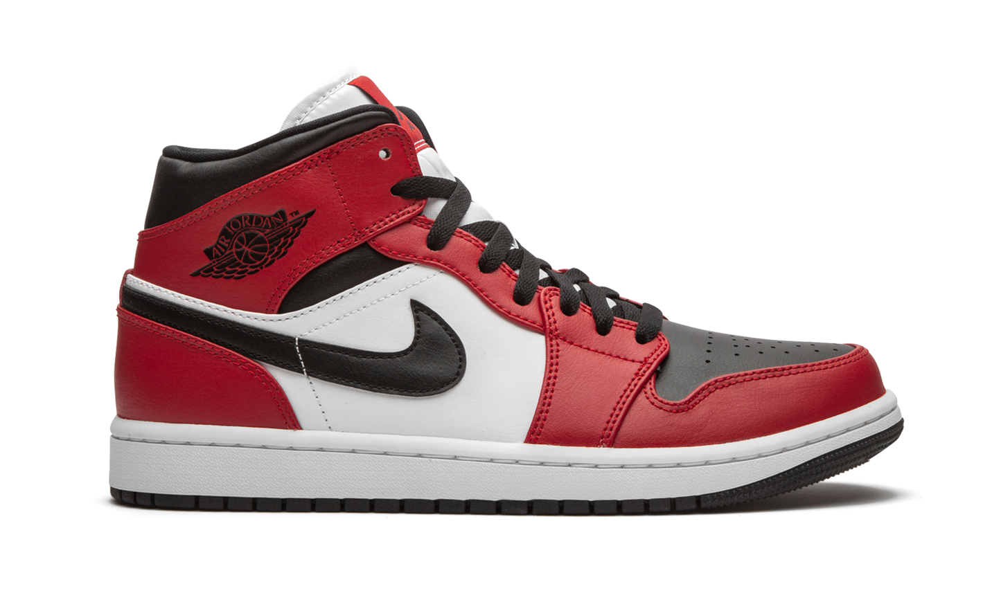 Air Jordan 1 Mid Chicago Toe