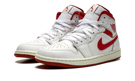 Air Jordan 1 Mid SE Dune Red