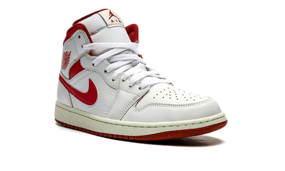 Air Jordan 1 Mid SE Dune Red