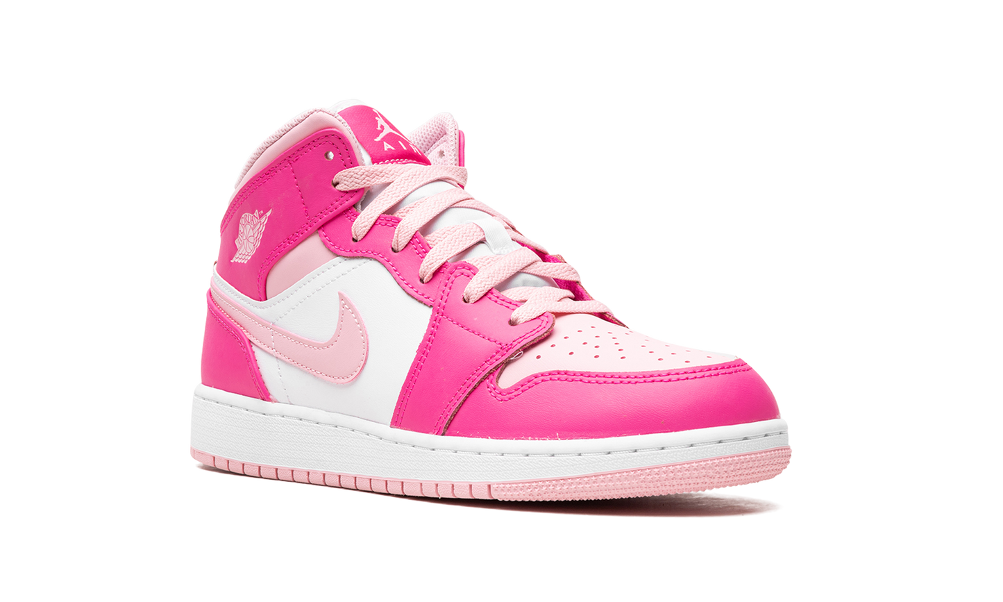 Air Jordan 1 Mid Fierce Pink