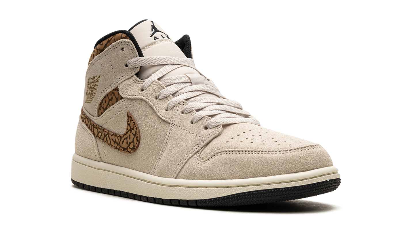Air Jordan 1 Mid SE Brown Elephant