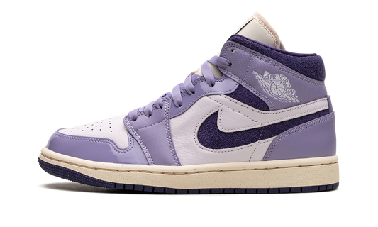Air Jordan 1 Mid SE Chenille Sky J Light Purple