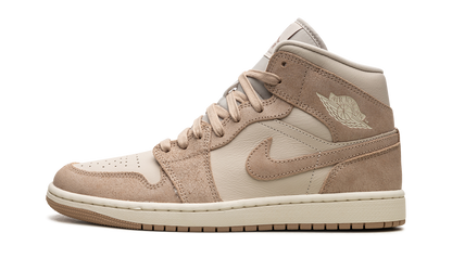 Air Jordan 1 Mid SE Legend Light Brown