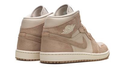 Air Jordan 1 Mid SE Legend Light Brown